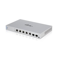 Ubiquiti UniFi Fully Managed, Layer3 - 4x 10GB Ethernet PoE++ (802.3bt) Ports - 2x 10GB SFP+ Uplinks